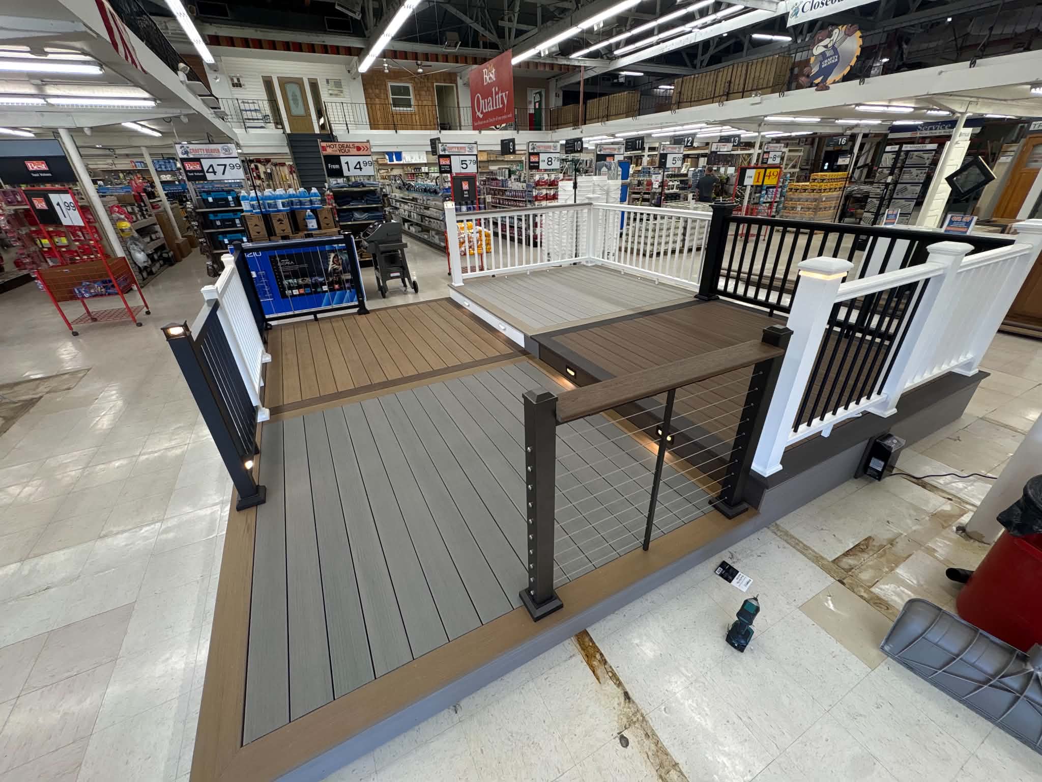 TimberTech display at Crafty Beaver